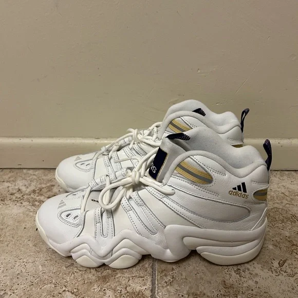 NEW adidas Crazy 8 'Core White Purple' - IF4523 Kobe Bryant Lakers 98 Size 14/15 - Picture 2 of 6